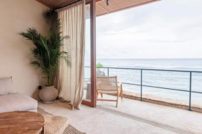 Beach House Lofts Bingin Villa